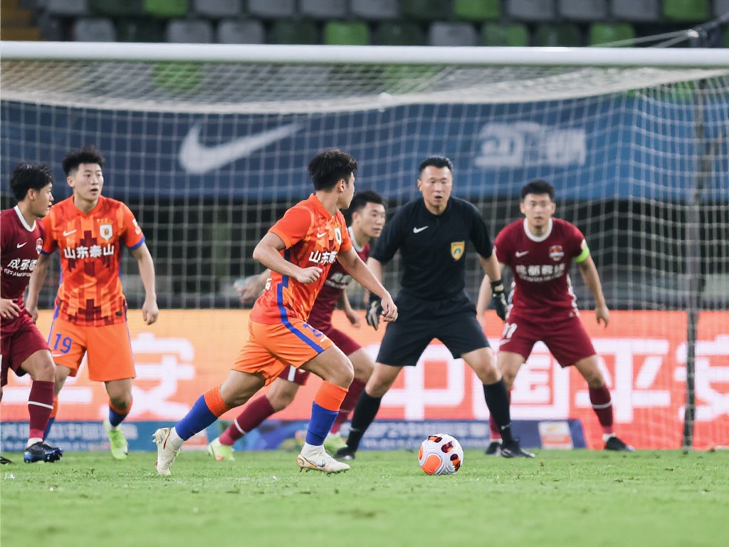 澳门网球小将胡康堤：未来之星崭露头角